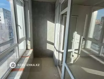 1-комнатная квартира, этаж 2 из 12, 40 м²