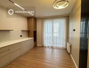 2-комнатная квартира, этаж 11 из 12, 63 м²