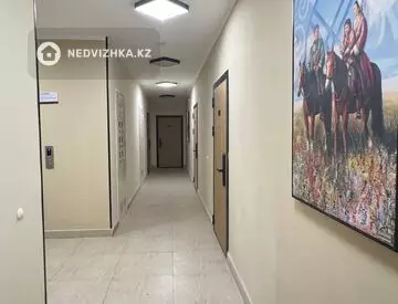 1-комнатная квартира, этаж 4 из 12, 34 м²