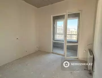 2-комнатная квартира, этаж 12 из 12, 64 м²