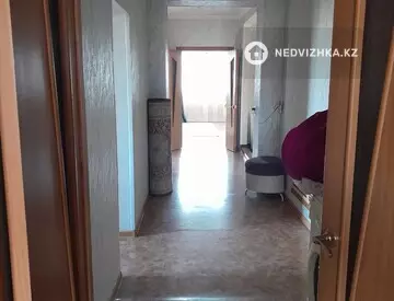 6-комнатный дом, 10 соток, 150 м²