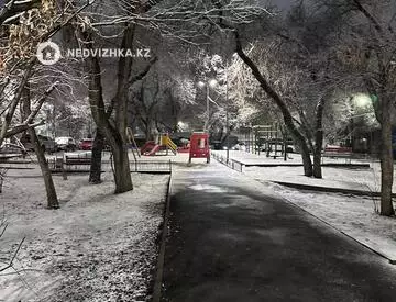 2-комнатная квартира, этаж 1 из 4, 43 м²