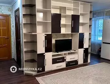 2-комнатная квартира, этаж 1 из 4, 43 м²