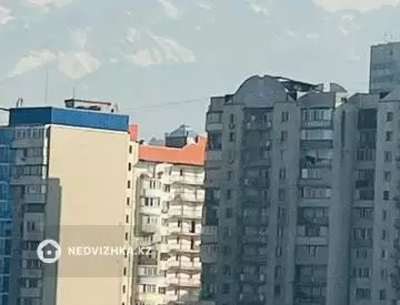 3-комнатная квартира, этаж 6 из 13, 50 м²