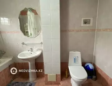 2-комнатная квартира, этаж 4 из 5, 55 м²