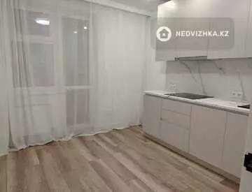 1-комнатная квартира, этаж 9 из 13, 46 м²