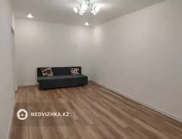 1-комнатная квартира, этаж 9 из 13, 46 м²