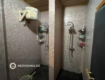 7-комнатный дом, 13.5 соток, 700 м²