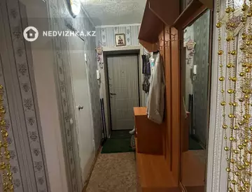 3-комнатная квартира, этаж 4 из 4, 56 м²