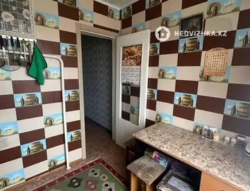 3-комнатная квартира, этаж 4 из 4, 56 м²