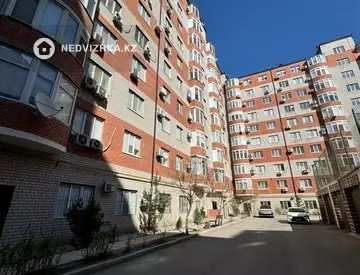 2-комнатная квартира, этаж 6 из 9, 65 м², На длительный срок