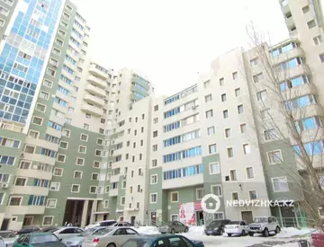 3-комнатная квартира, этаж 4 из 18, 87 м²