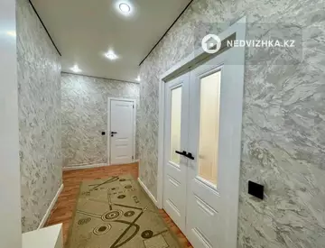 3-комнатная квартира, этаж 4 из 18, 87 м²