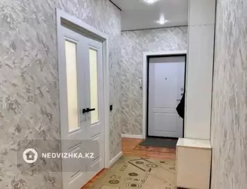 3-комнатная квартира, этаж 4 из 18, 87 м²