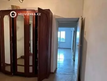 2-комнатная квартира, этаж 5 из 5, 54 м²