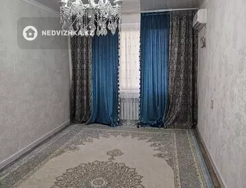 4-комнатная квартира, этаж 5 из 5, 100 м²