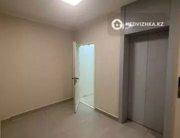 Склад, этаж 12 из 12, 2 м²