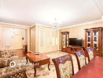 4-комнатная квартира, этаж 16 из 20, 136 м²