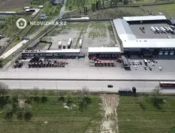Паркинг, 10 000 м², На длительный срок