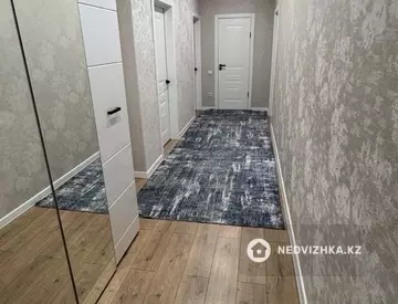 3-комнатная квартира, этаж 2 из 5, 3 м²