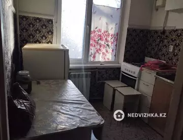 1-комнатная квартира, этаж 1 из 5, 28 м², На длительный срок