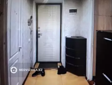 1-комнатная квартира, этаж 4 из 10, 37 м², На длительный срок