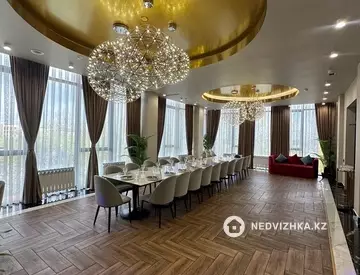 Помещение, этаж 1 из 4, 4 000 м²