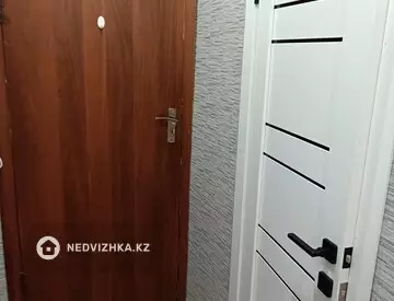 2-комнатная квартира, этаж 4 из 4, 42 м²