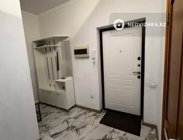 2-комнатная квартира, этаж 7 из 10, 53 м², На длительный срок