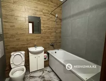 2-комнатная квартира, этаж 7 из 10, 53 м², На длительный срок