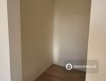 1-комнатная квартира, этаж 8 из 9, 43 м²