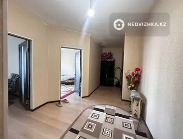 1-комнатная квартира, этаж 1 из 9, 52 м²