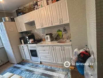 1-комнатная квартира, этаж 2 из 9, 41 м²