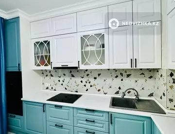 3-комнатная квартира, этаж 2 из 24, 92 м²