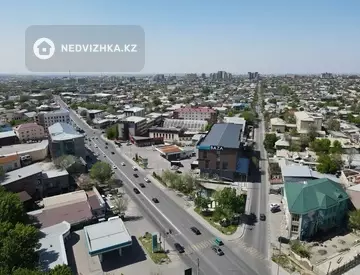 Помещение, этаж 2 из 4, 1 000 м², На длительный срок