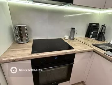 2-комнатная квартира, этаж 3 из 9, 52 м²