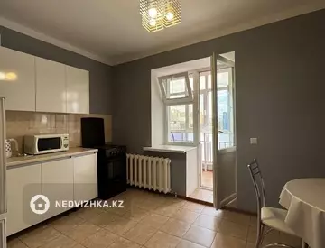 1-комнатная квартира, этаж 3 из 7, 44 м²