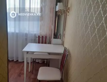 3-комнатная квартира, этаж 4 из 5, 56 м²