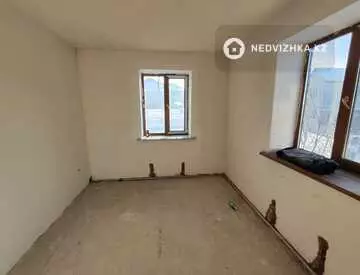 4-комнатный дом, 7 соток, 255 м²