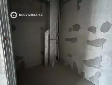 2-комнатная квартира, этаж 14 из 15, 93 м²