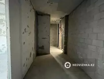 3-комнатная квартира, этаж 6 из 15, 146 м²