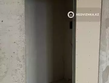 3-комнатная квартира, этаж 22 из 33, 115 м²