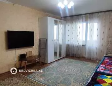 3-комнатная квартира, этаж 8 из 9, 90 м²