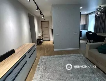 2-комнатная квартира, этаж 8 из 14, 52 м², На длительный срок