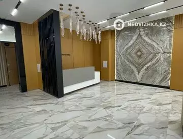 2-комнатная квартира, этаж 3 из 16, 90 м²