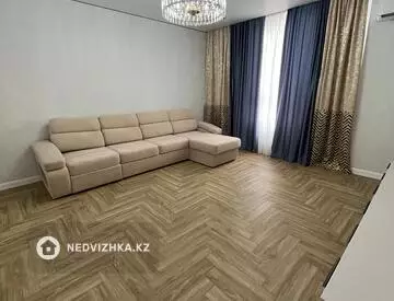 2-комнатная квартира, этаж 4 из 7, 66 м²