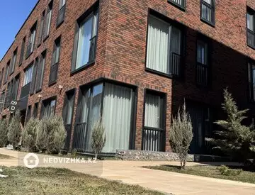 4-комнатная квартира, этаж 3 из 3, 146 м²