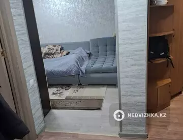 2-комнатная квартира, этаж 3 из 5, 48 м²