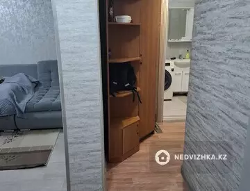 2-комнатная квартира, этаж 3 из 5, 48 м²