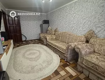 3-комнатная квартира, этаж 1 из 5, 62 м²